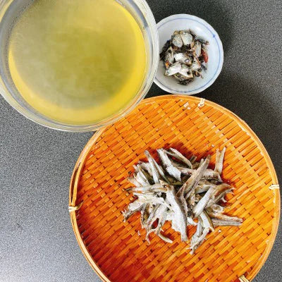 【受注対応品】だし煮干 K印 1kg（ケース）　＜かね七＞